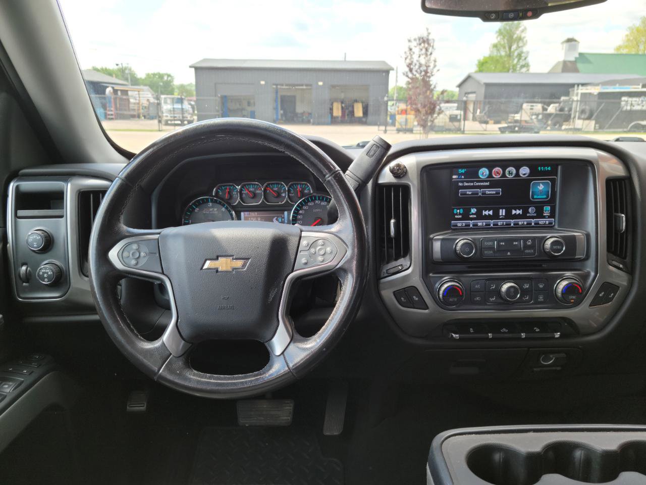 Used 2018 Chevrolet Silverado 1500 LT w/ All Star Edition AWD/4WD image 9