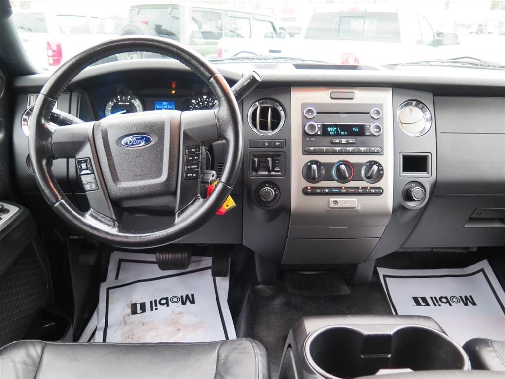 Used 2017 Ford Expedition EL XL image 15