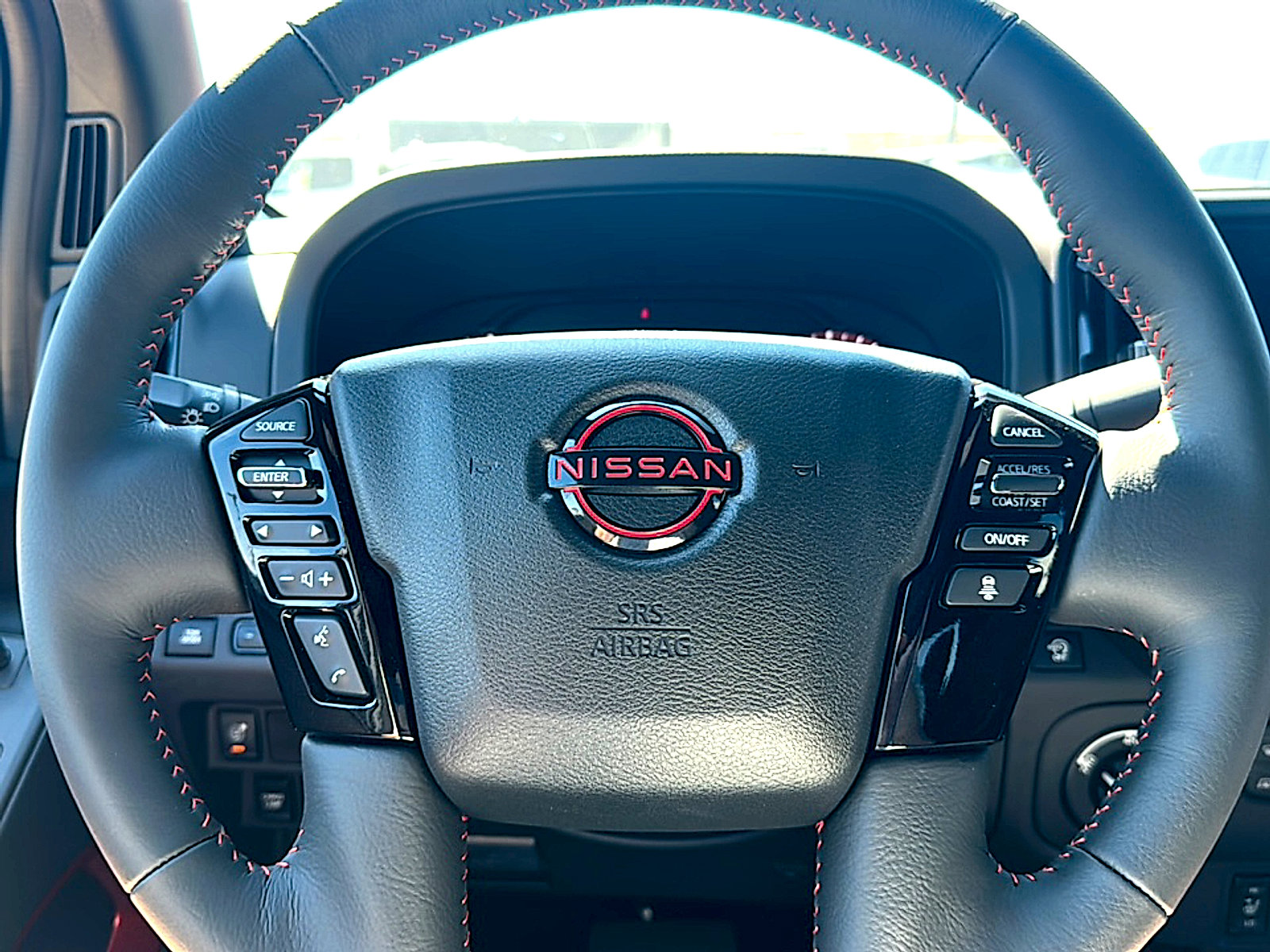 New 2026 Nissan Frontier PRO-4X w/ Pro-4x Convenience Package image 16