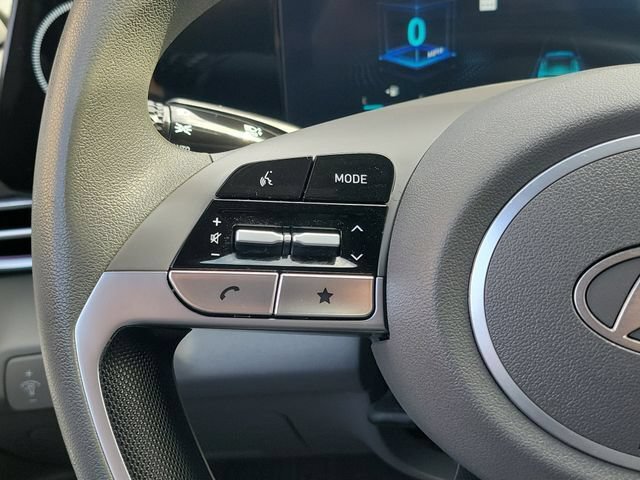 Certified 2024 Hyundai Elantra SEL FWD image 7