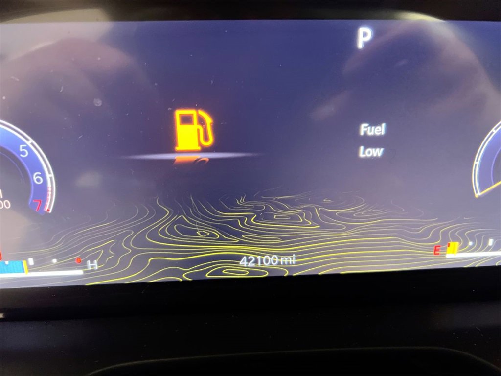 Used 2023 Jeep Grand Cherokee Altitude image 12