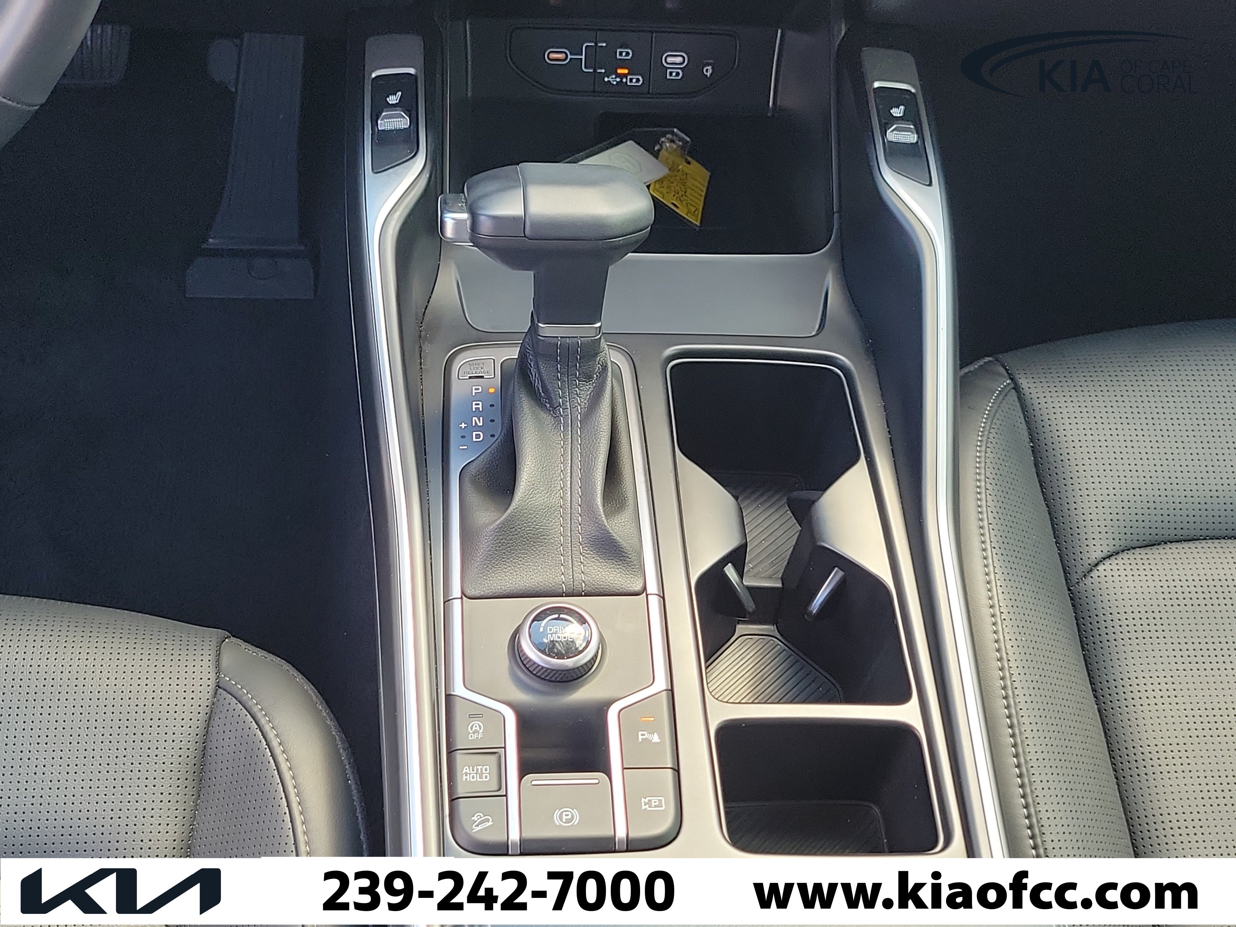 Certified 2025 Kia Sorento S w/ Panoramic Sunroof Package FWD image 20