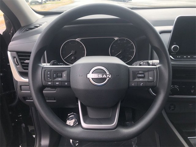 New 2026 Nissan Rogue S image 27