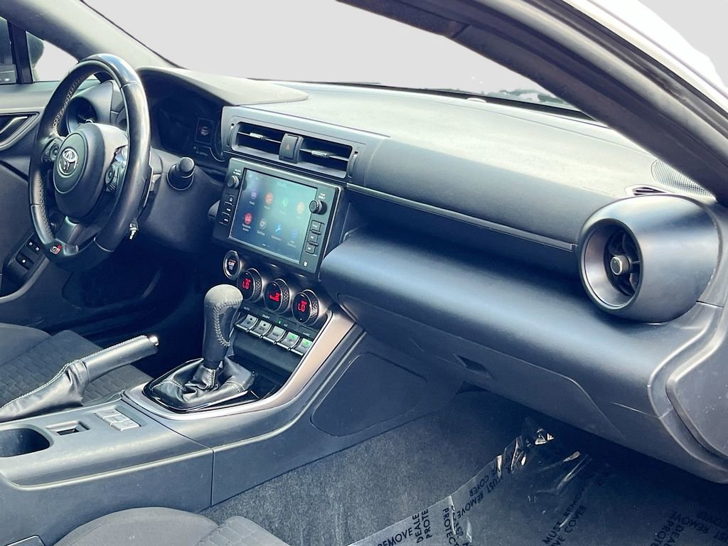 Used 2023 Toyota GR86 image 26