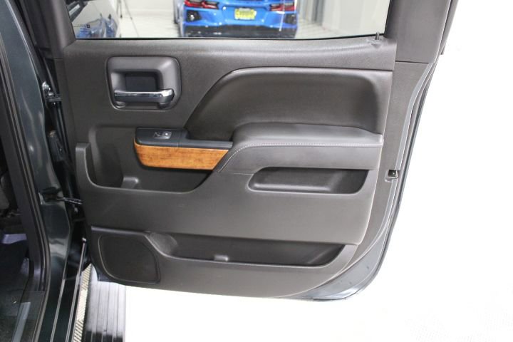 Used 2017 Chevrolet Silverado 1500 High Country image 29