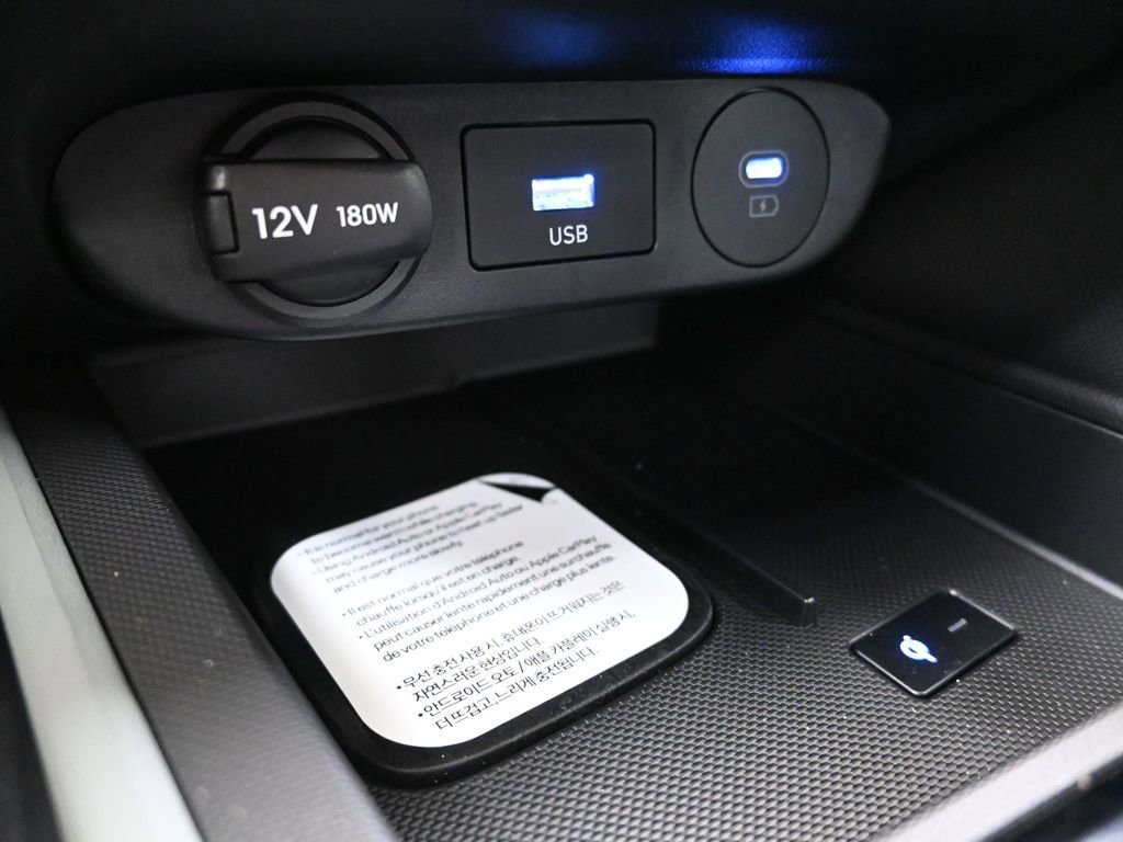 New 2026 Hyundai Elantra Limited image 34