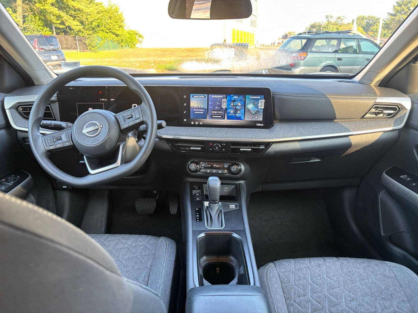 Used 2026 Nissan Kicks SV w/ Cold Weather Package FWD image 32