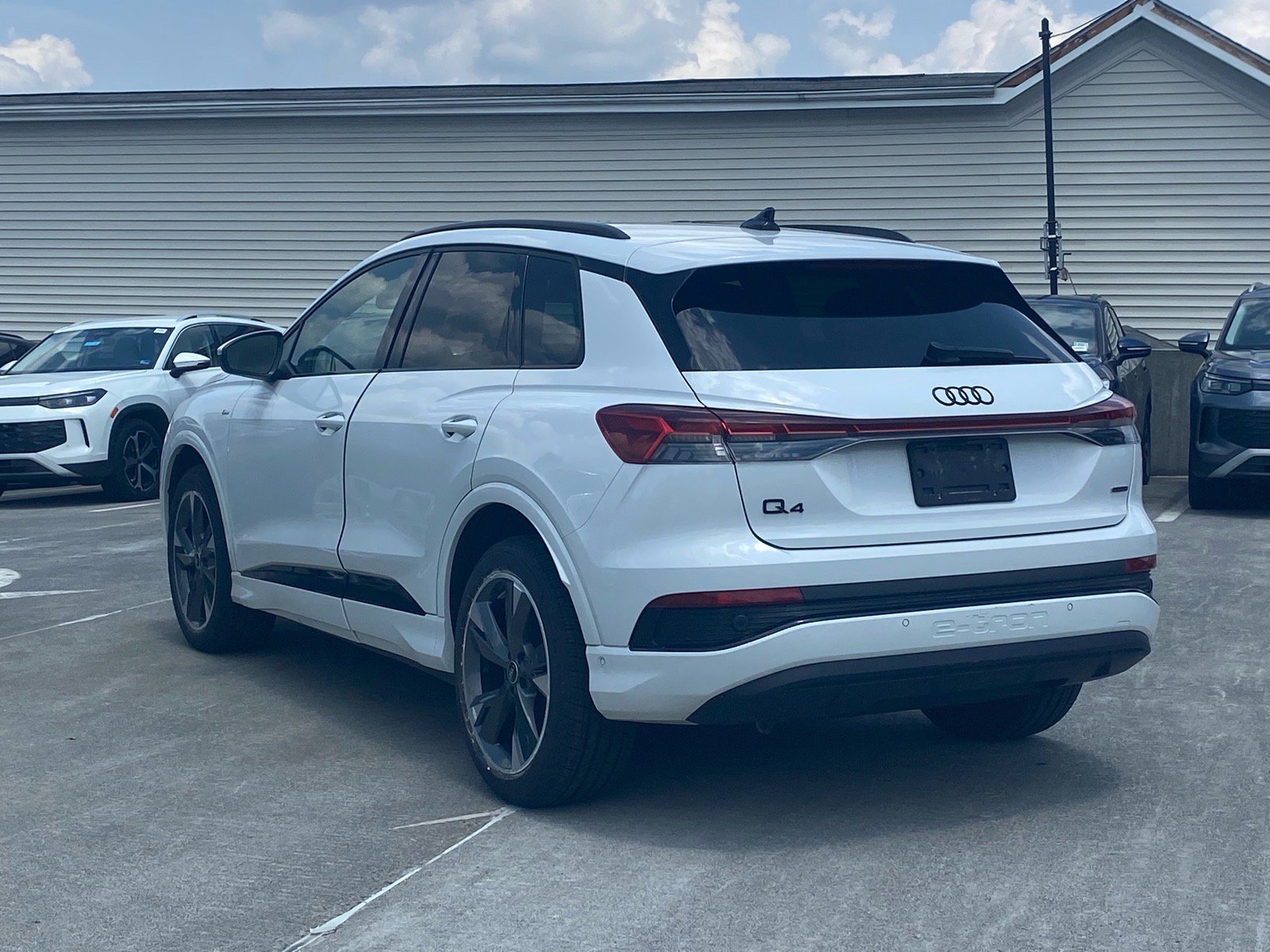 Used 2023 Audi Q4 e-tron Prestige w/ Black Optic Package AWD/4WD image 3