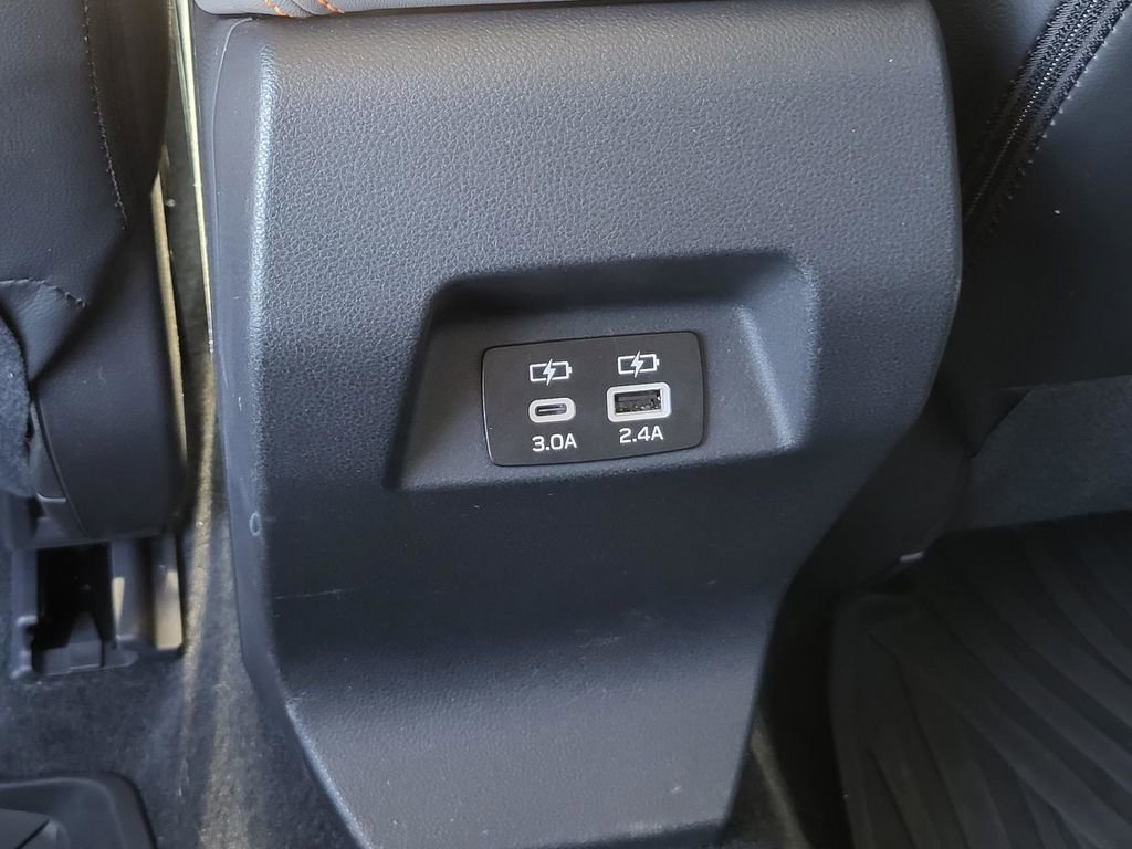 Certified 2025 Subaru Crosstrek 2.5i Limited w/ Crosstrek Mirror Package image 15