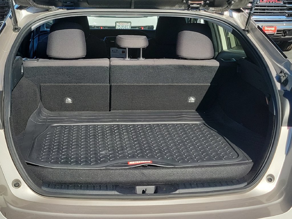 Used 2021 Toyota Prius Prime LE w/ Carpet Mat Package (TMS) FWD image 24