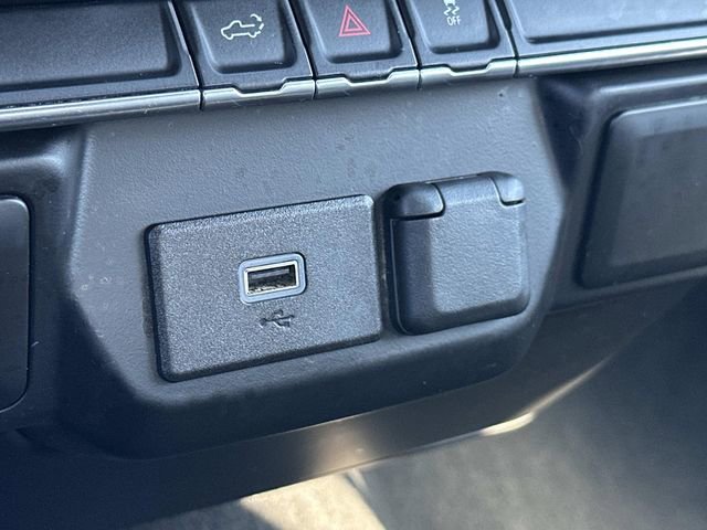 Used 2019 Chevrolet Silverado 1500 Custom w/ Custom Convenience Package image 27