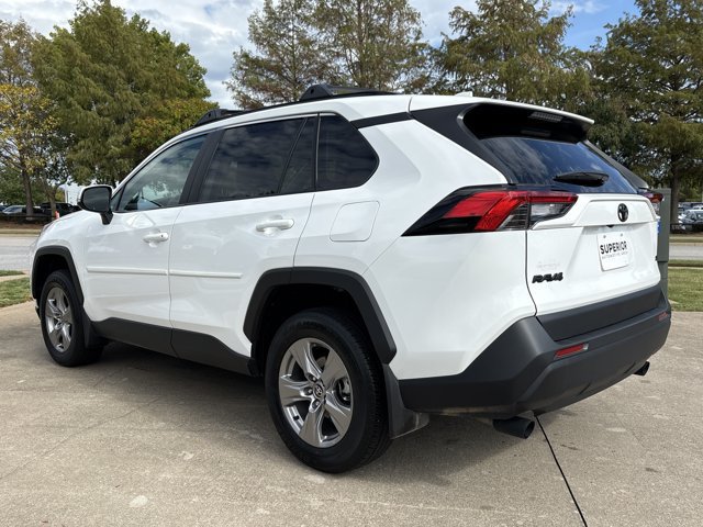 Used 2025 Toyota RAV4 XLE w/ Convenience Package FWD image 8