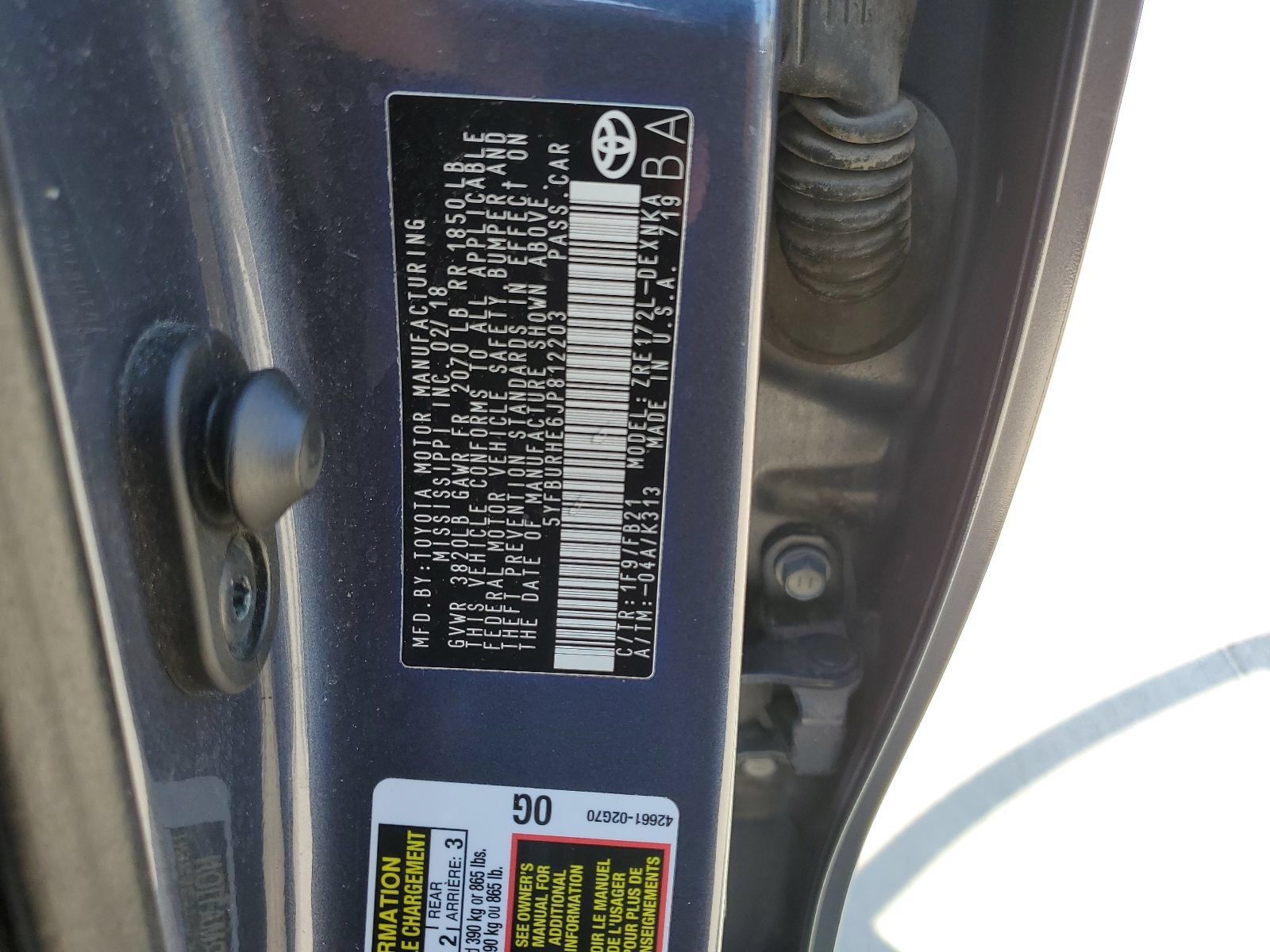 Used 2018 Toyota Corolla LE FWD image 30