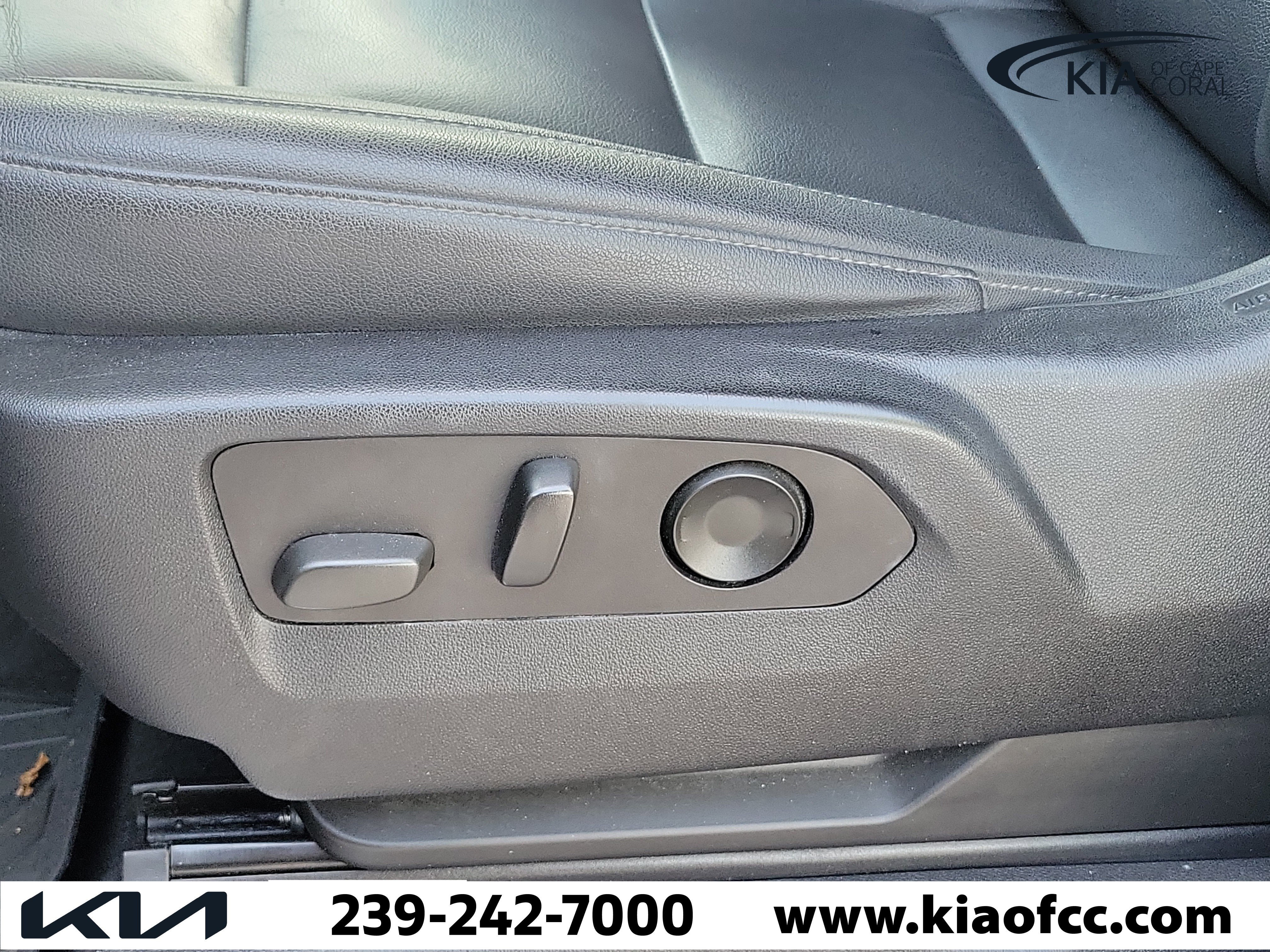 Used 2022 Chevrolet Silverado 1500 RST image 21