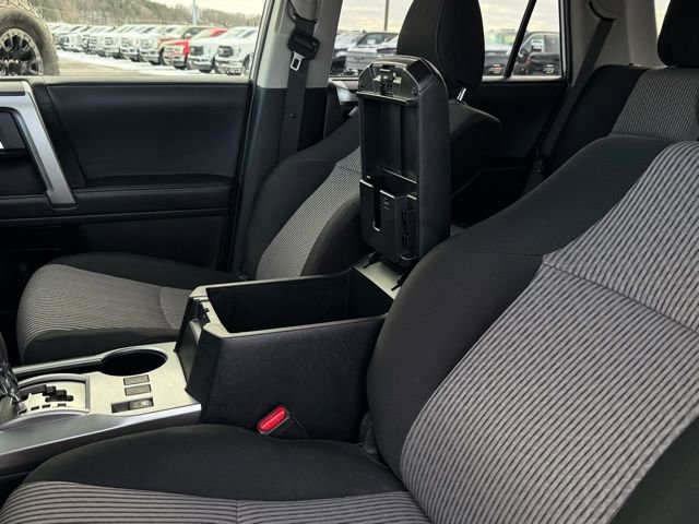 Used 2024 Toyota 4Runner SR5 image 29