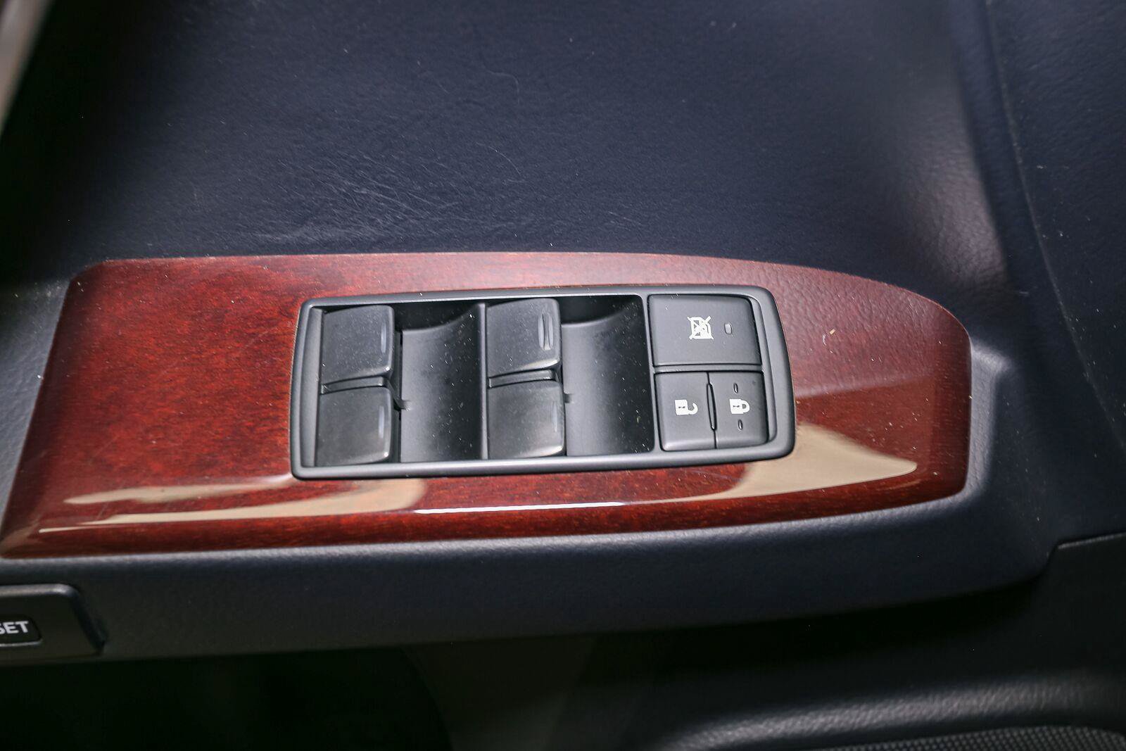 Used 2019 Lexus GX 460 Premium AWD/4WD image 40