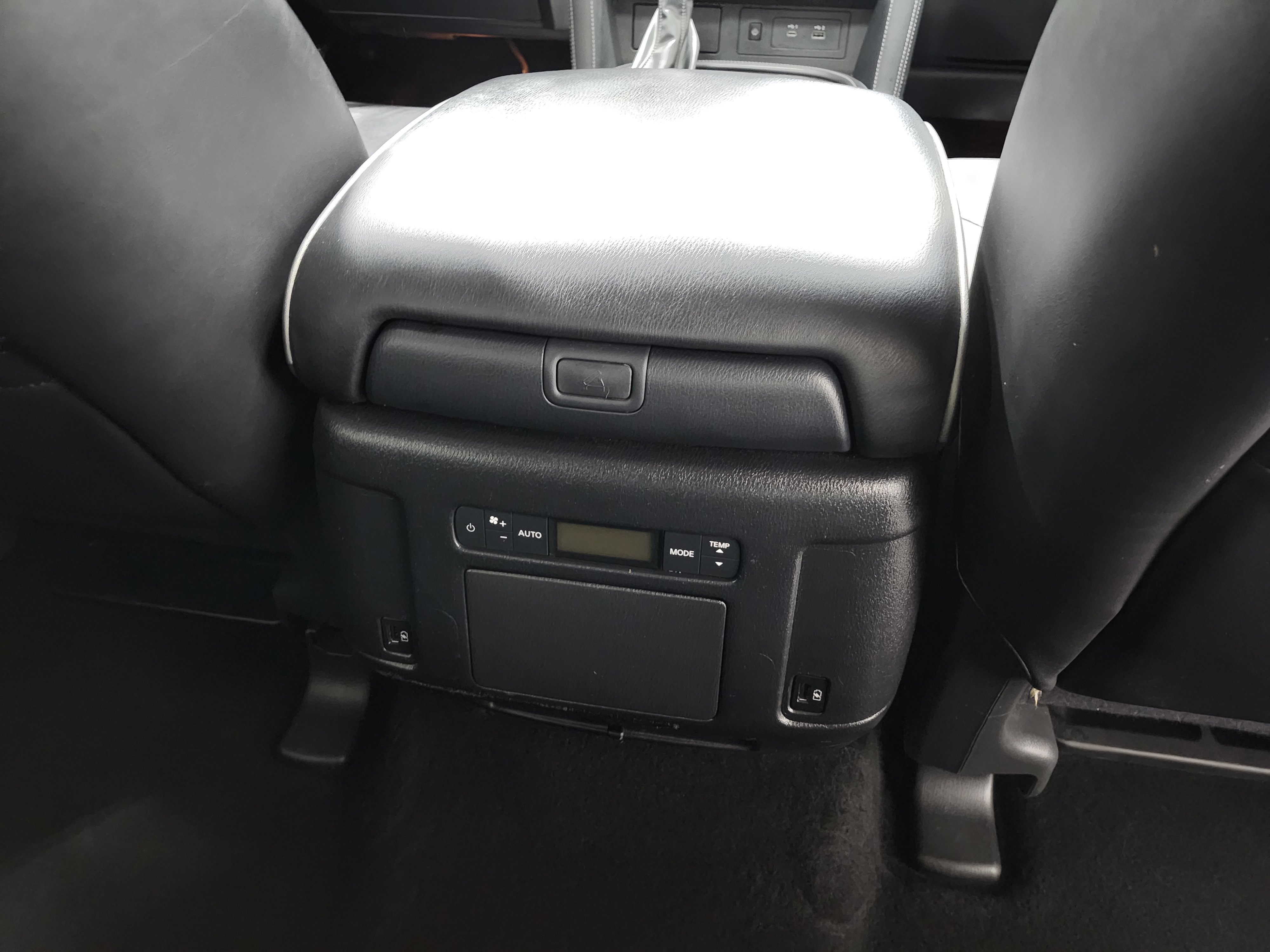 Used 2023 INFINITI QX80 Luxe w/ Cargo Package image 24