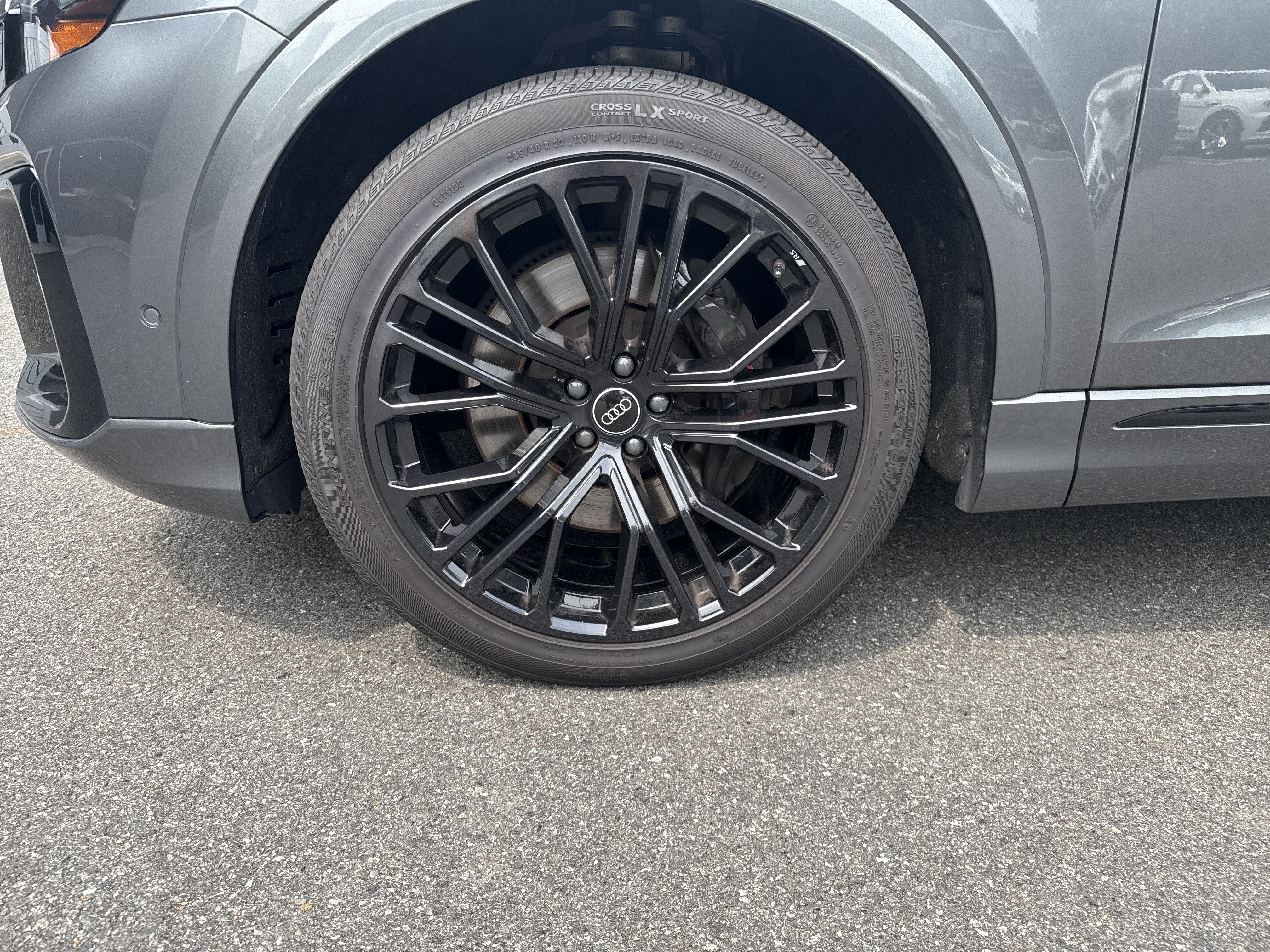 Used 2024 Audi SQ8 Prestige w/ Prestige Package AWD/4WD image 6