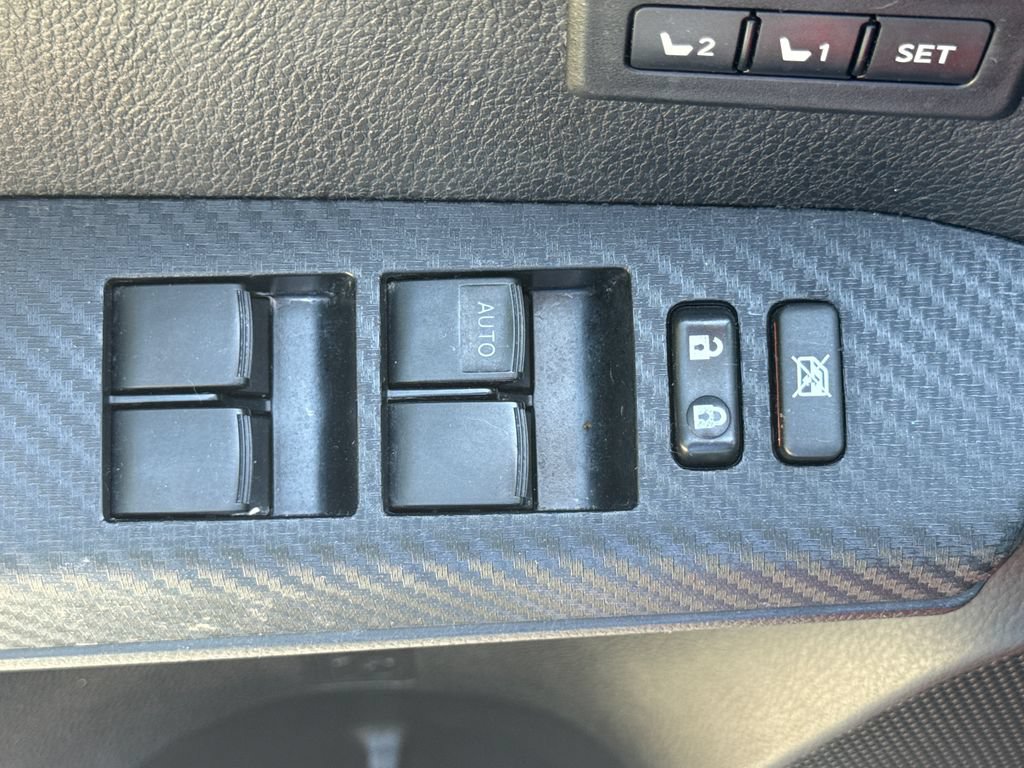 Used 2015 Toyota RAV4 Limited w/ Technology Package FWD image 14