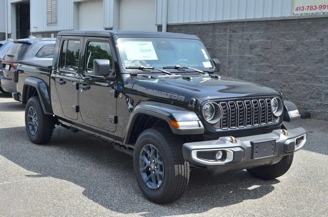 New 2026 Jeep Gladiator Sport AWD/4WD image 2