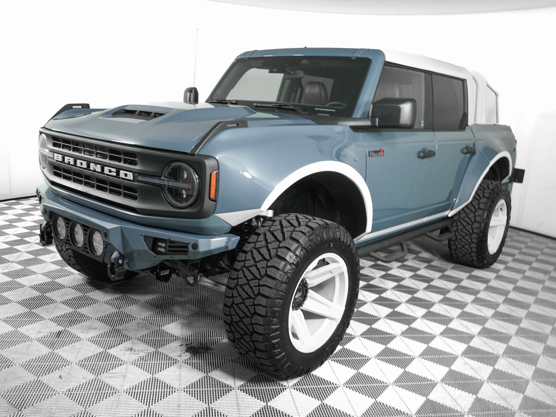 Used 2025 Ford Bronco Big Bend image 9