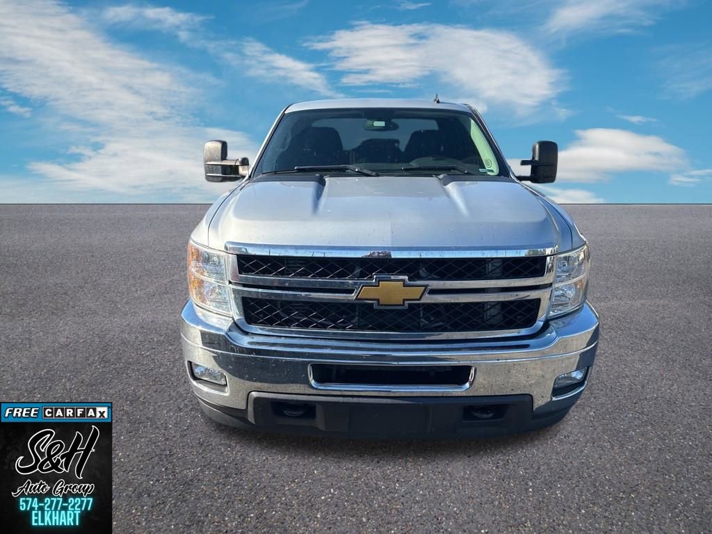 Used 2013 Chevrolet Silverado 2500 LT w/ Interior Plus Package AWD/4WD image 3