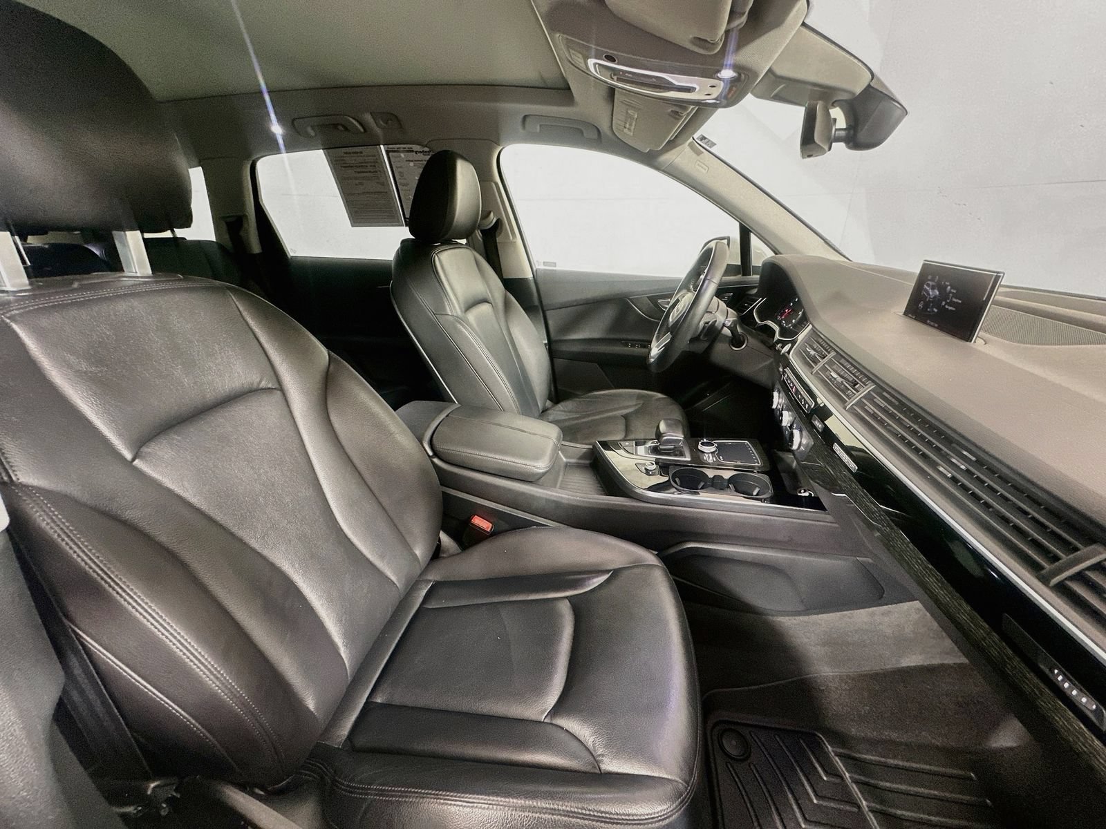 Used 2017 Audi Q7 2.0T Premium AWD/4WD image 30