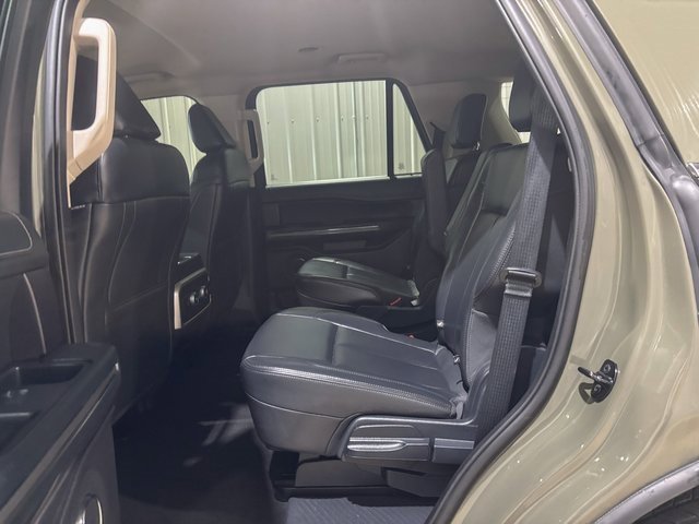 Used 2024 Ford Expedition XLT image 24
