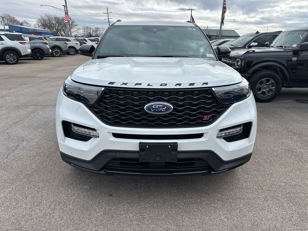 Used 2024 Ford Explorer ST w/ Equipment Group 401A image 13