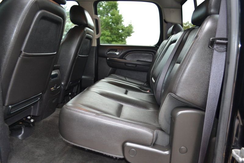 Used 2013 GMC Sierra 3500 Denali image 22