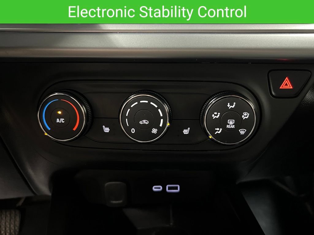 Certified 2024 Chevrolet Trax RS w/ Driver Confidence Package FWD image 23