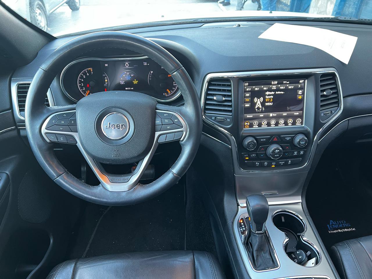 Used 2018 Jeep Grand Cherokee Limited AWD/4WD image 15