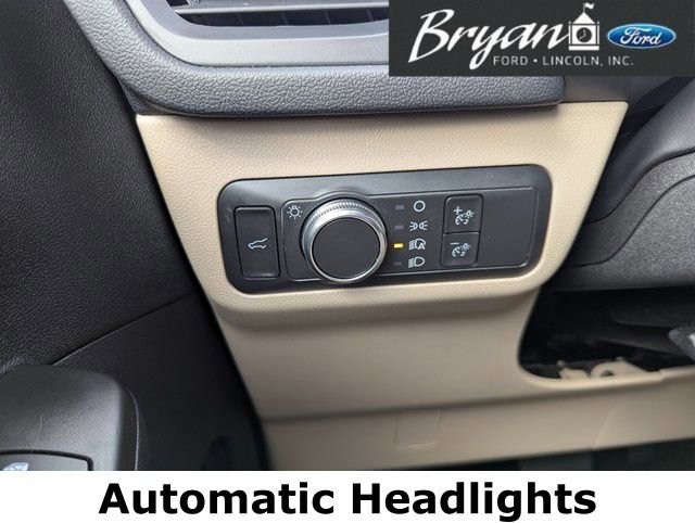 Used 2022 Ford Escape SE w/ Convenience Package image 26