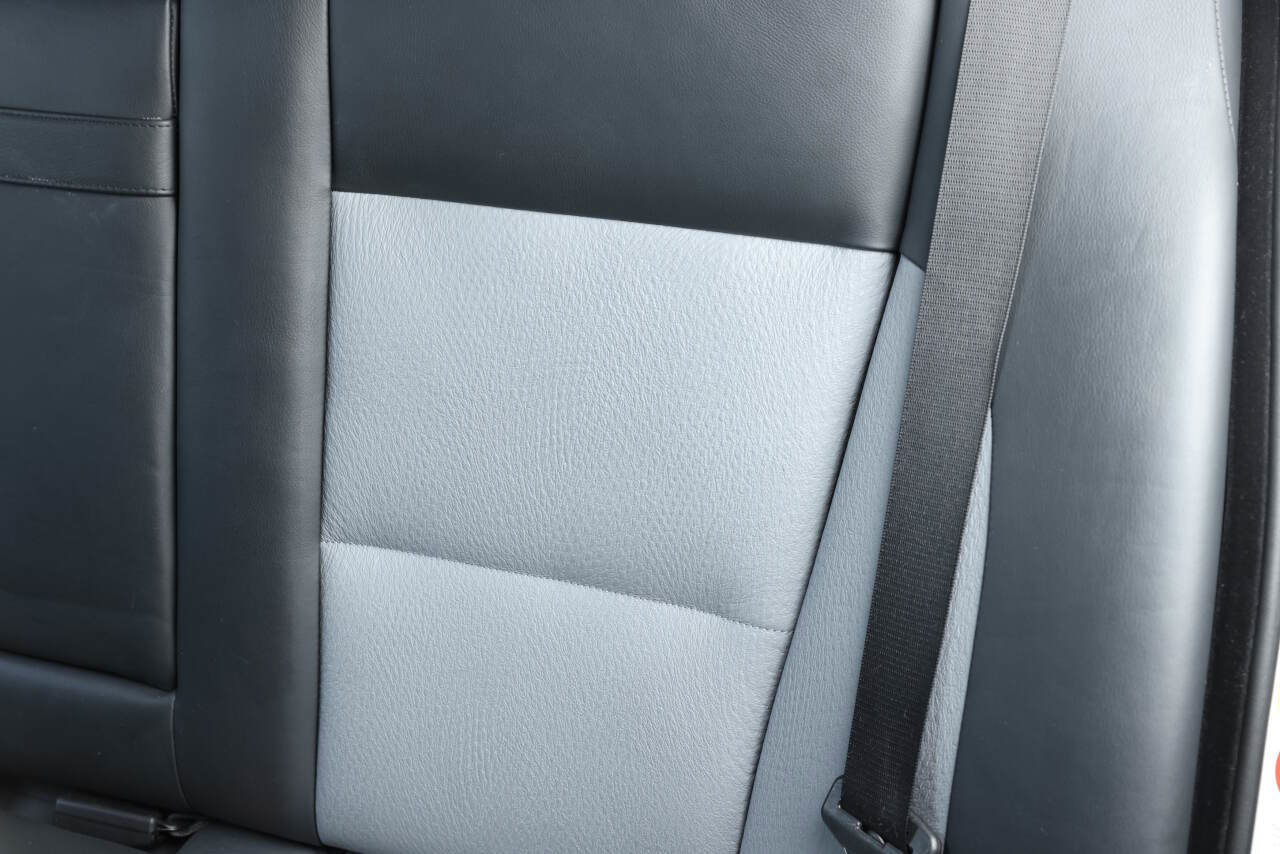 Used 2003 BMW M5 image 93