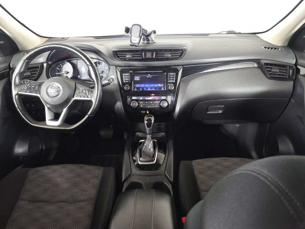 Used 2021 Nissan Rogue Sport SV AWD/4WD image 16