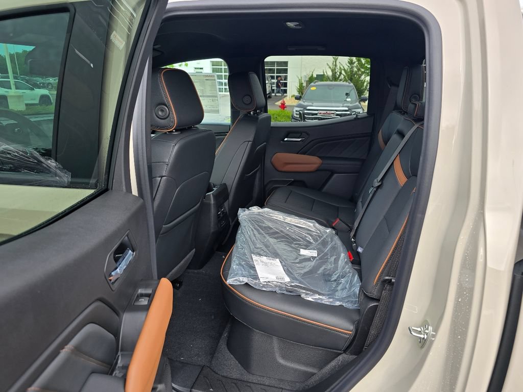 New 2026 GMC Canyon AT4 w/ AT4 Premium Package AWD/4WD image 19