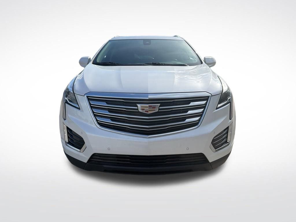 Used 2019 Cadillac XT5 Premium Luxury image 2