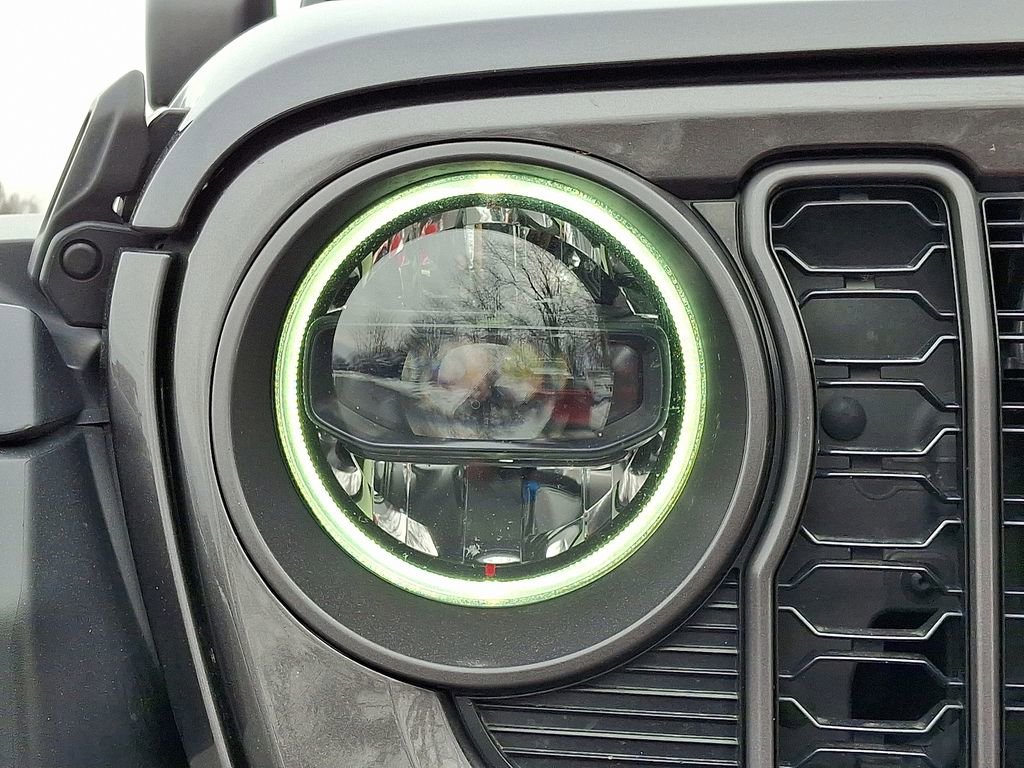 Used 2024 Jeep Wrangler Unlimited Rubicon 4xe image 9