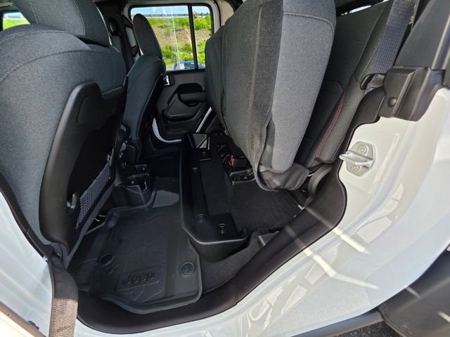 New 2026 Jeep Gladiator Rubicon w/ Steel Power Dome Hood Package image 21