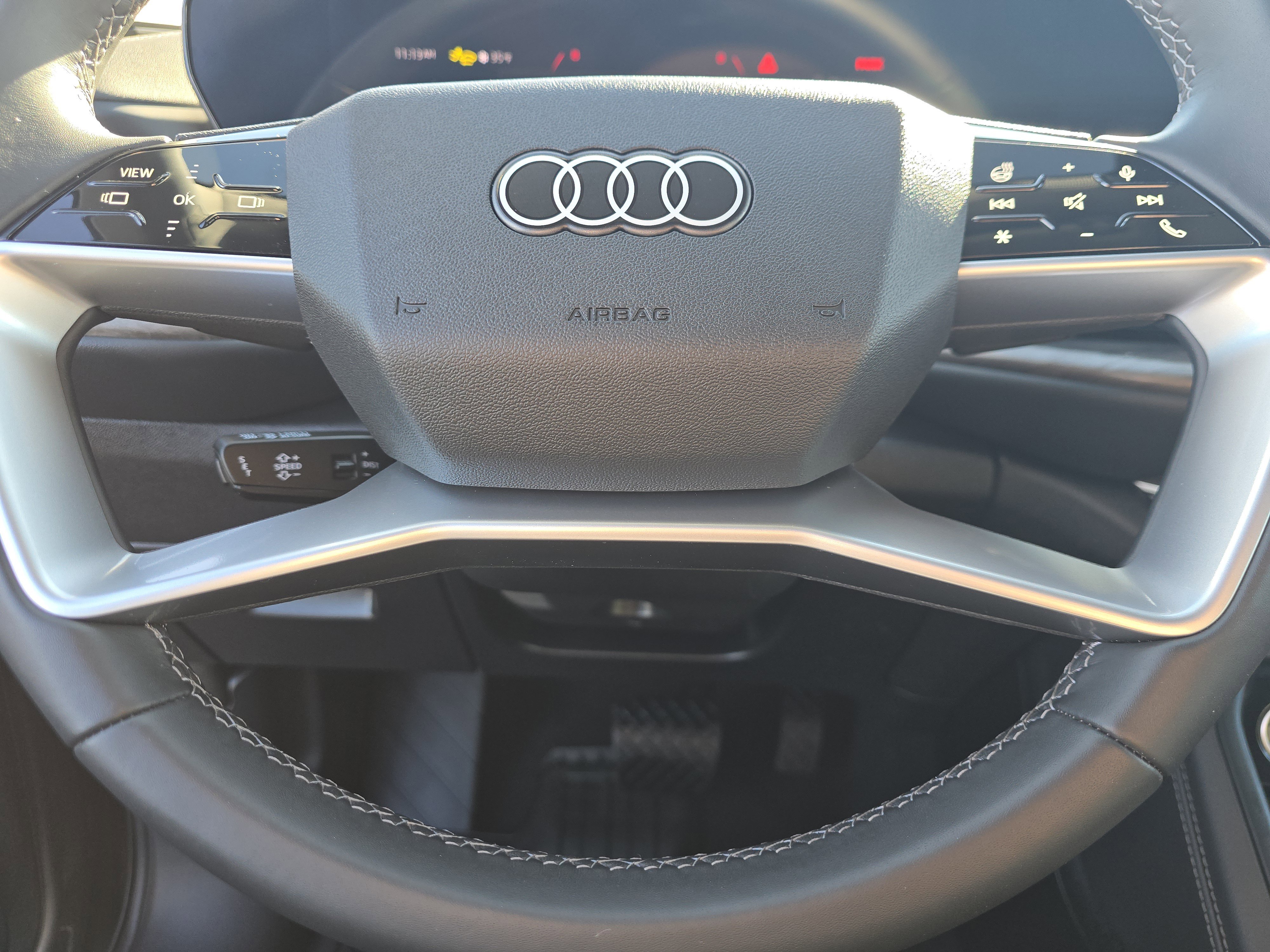 Certified 2025 Audi Q5 Premium w/ Convenience Package image 23