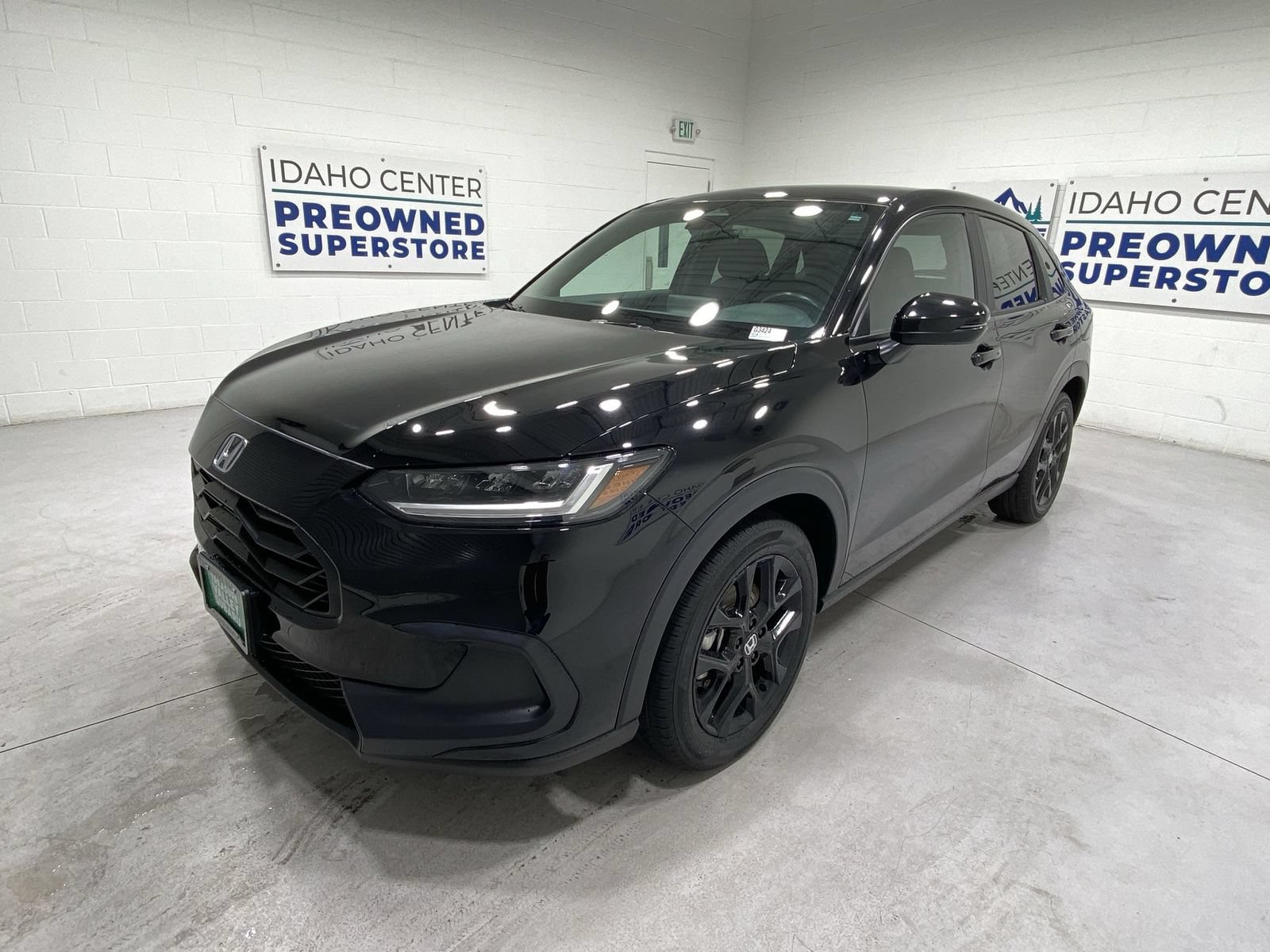 Used 2025 Honda HR-V Sport image 4