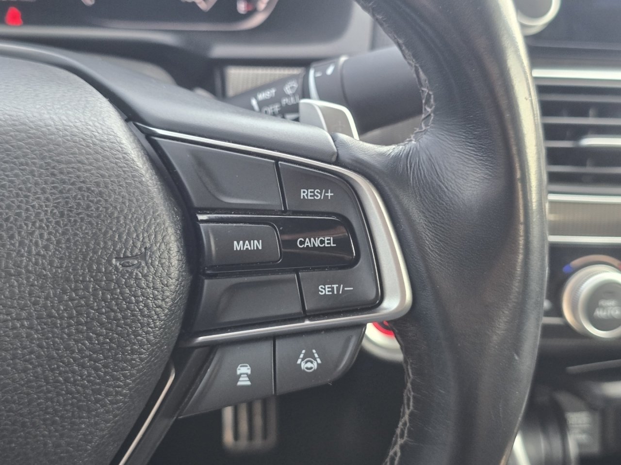 Used 2019 Honda Accord Sport image 30