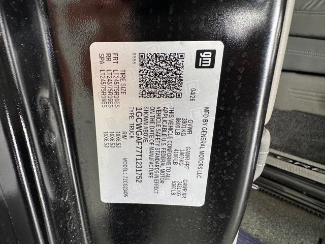 New 2026 Chevrolet Express 2500 w/ Driver Convenience Package RWD image 29