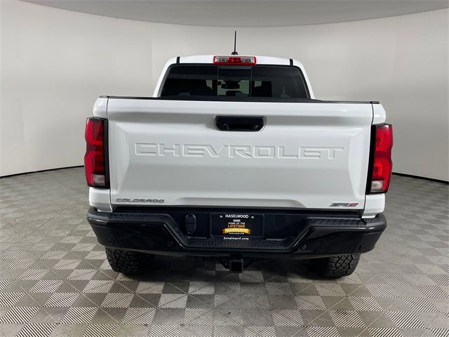 New 2026 Chevrolet Colorado ZR2 w/ Technology Package image 21