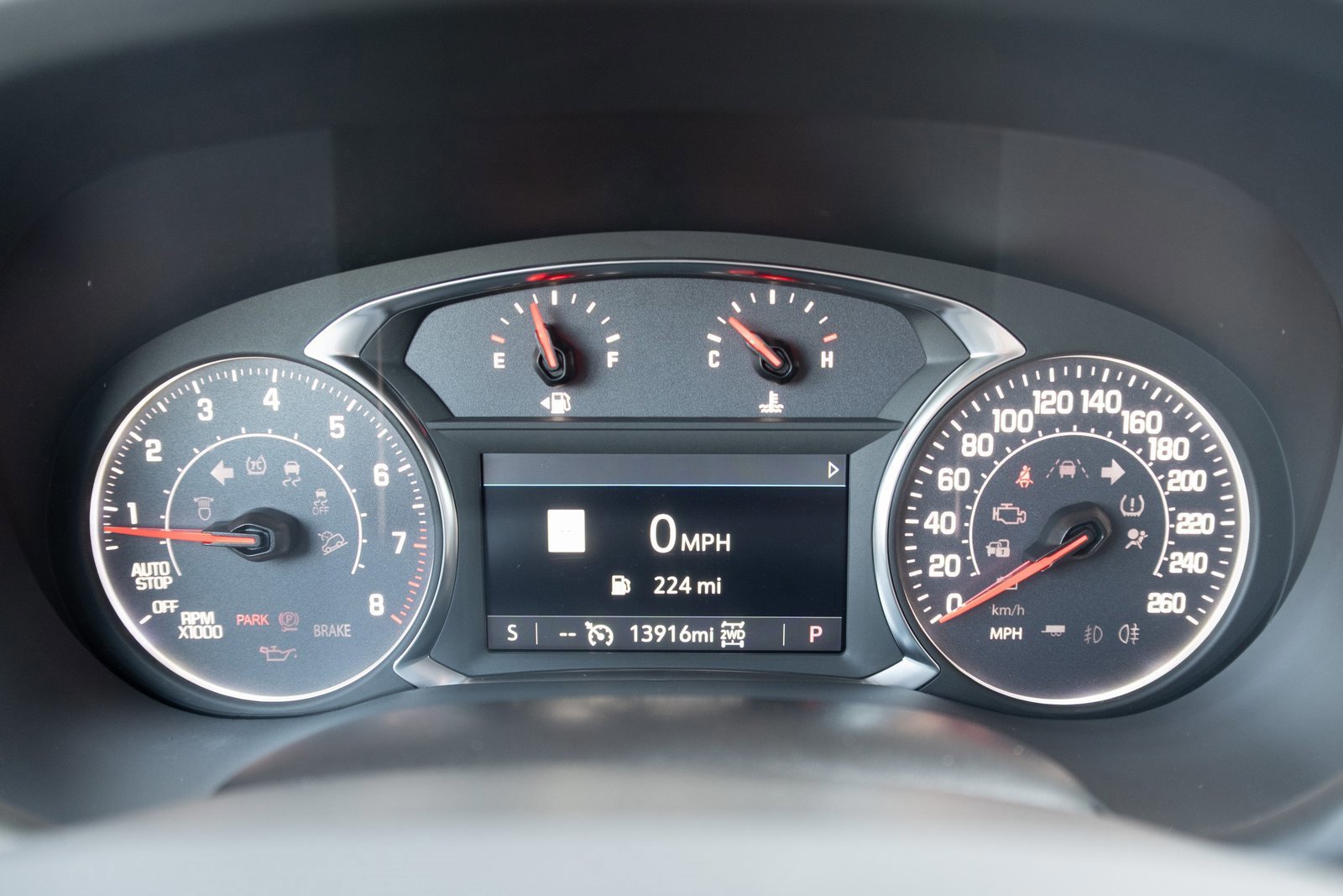 Used 2023 GMC Acadia SLT image 6