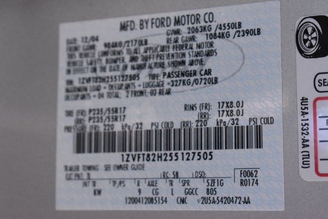 Used 2005 Ford Mustang GT Premium RWD image 32