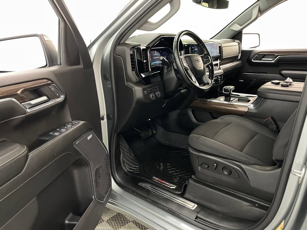 Used 2024 Chevrolet Silverado 1500 RST w/ All Star Edition Plus AWD/4WD image 22