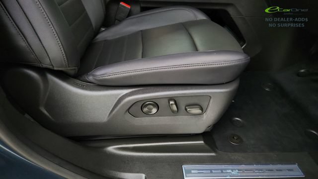 Used 2025 GMC Hummer EV 3X w/ LPO, Illumination Package AWD/4WD image 25
