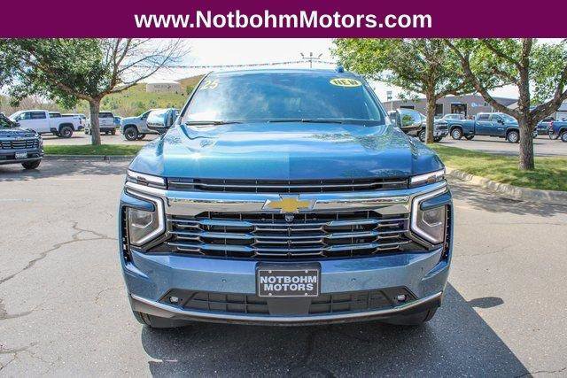 New 2025 Chevrolet Suburban Premier image 4