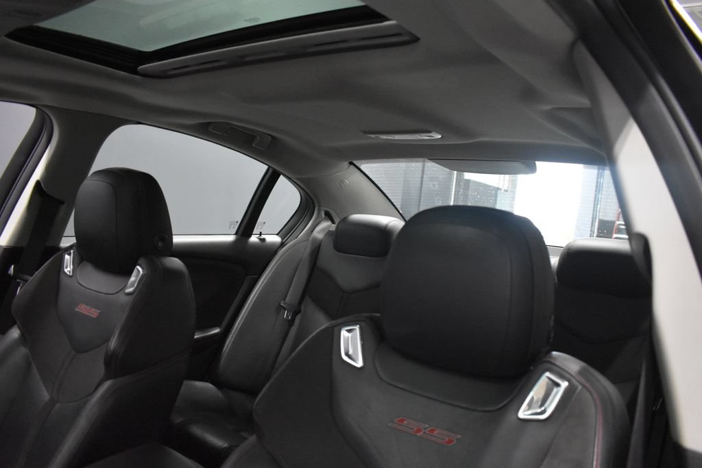 Used 2015 Chevrolet SS RWD image 19